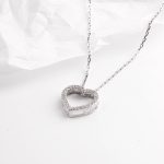Підвіска «Love»